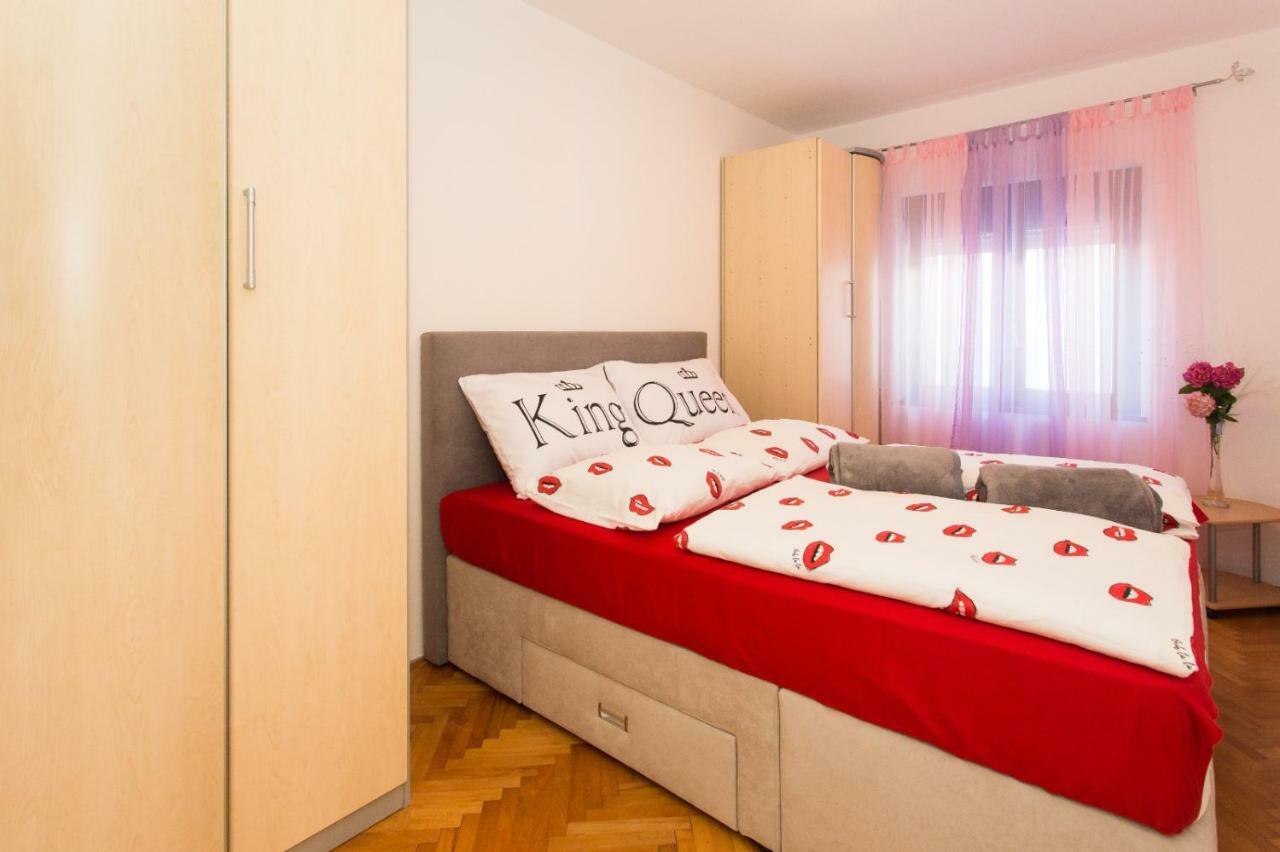 Kaštela Apartmani Luis מראה חיצוני תמונה