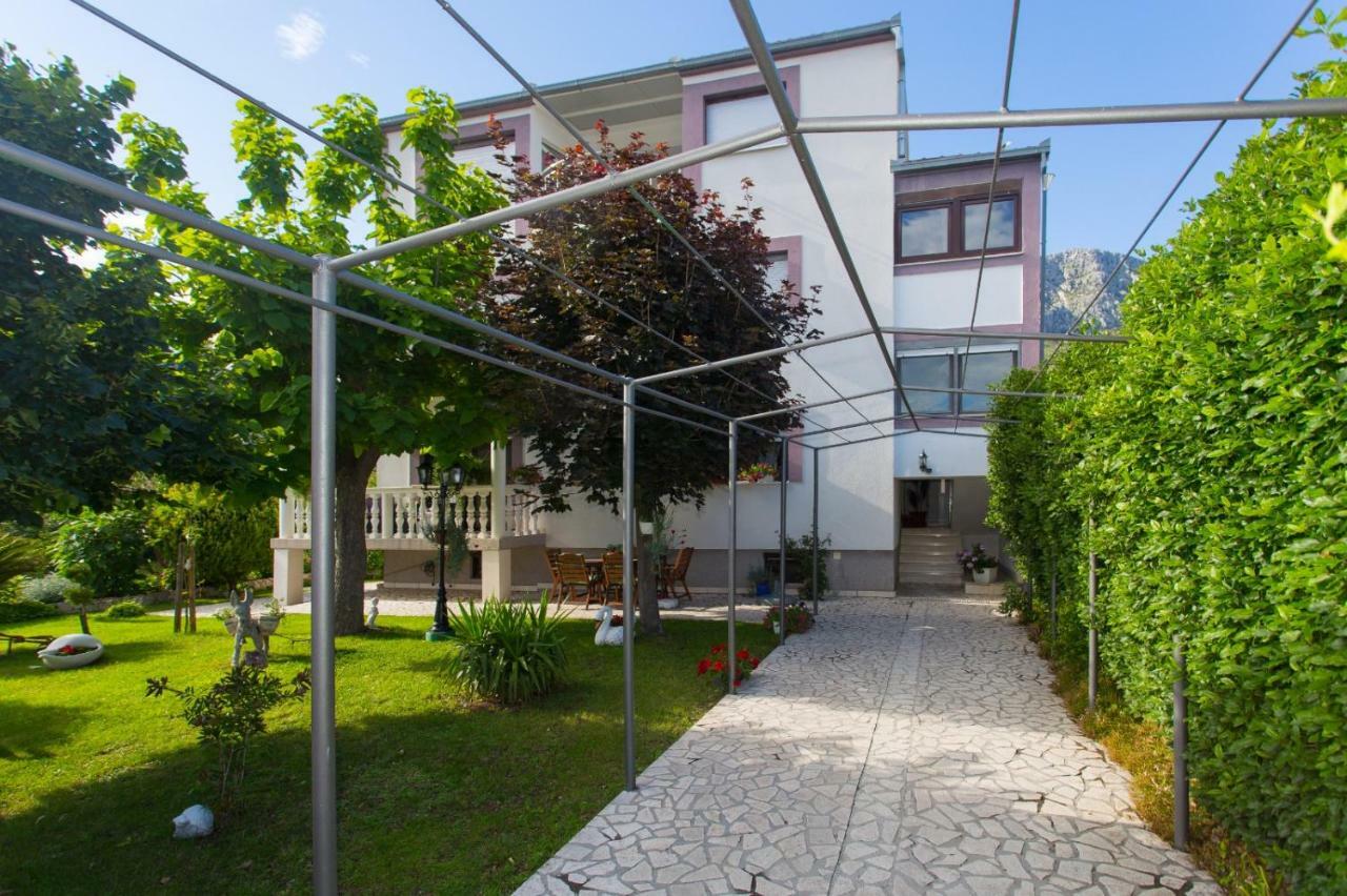 Kaštela Apartmani Luis מראה חיצוני תמונה